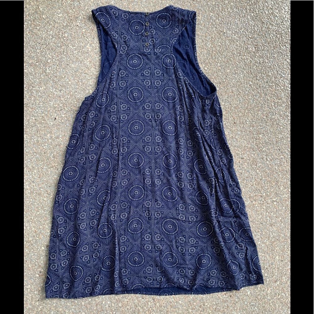 ROXY Shift Dress - Picture 2 of 4